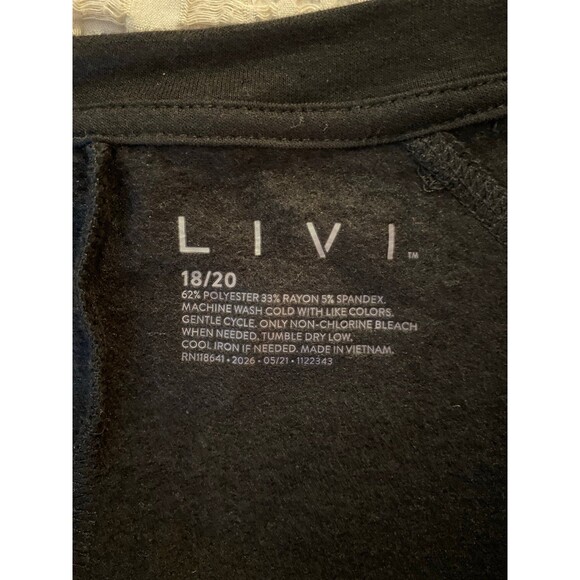 Livi Lane Bryant Sweatshirt Size 18 / 20 Black Raglan Sleeve Pass through Pocket - Picture 7 of 10